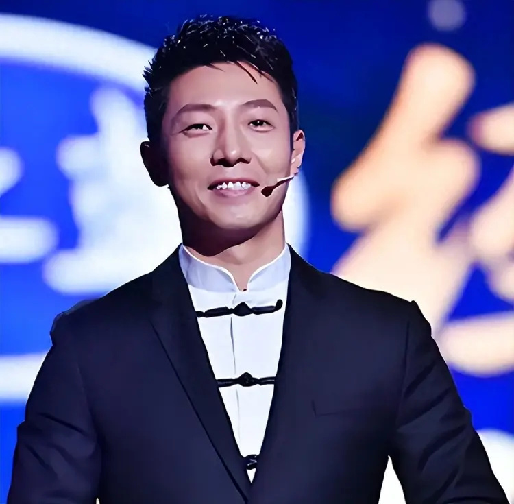 以为是假新闻，其实是真新闻，从撒贝宁到蔡依林，个个离谱又惊人-第1张图片-旧杳电影网