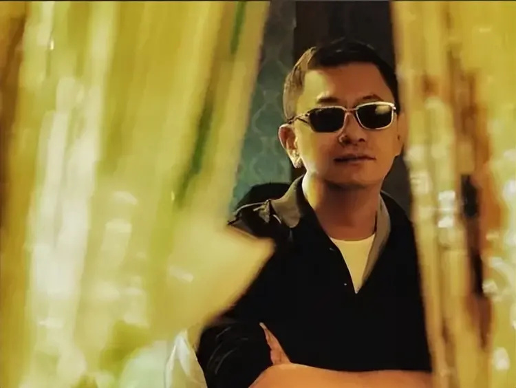 以为是假新闻，其实是真新闻，从撒贝宁到蔡依林，个个离谱又惊人-第7张图片-旧杳电影网