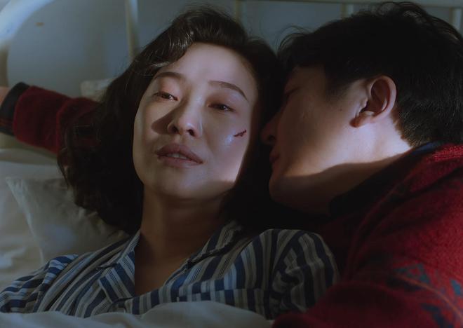 在央视上演笑话？董璇新剧接档《老舅》翻车，观众一片弃剧-第2张图片-旧杳电影网