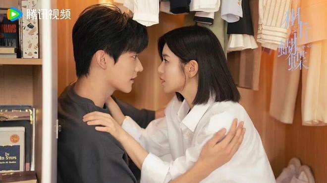 内娱迭代为何发生在2025-第4张图片-旧杳电影网