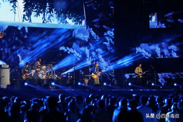 演唱会越来越炫，为啥还有人悄悄离场？-第9张图片-旧杳电影网