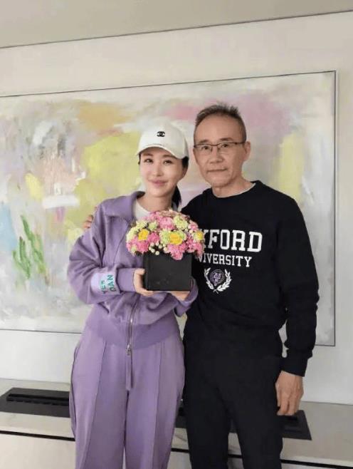 田朴珺二字回应击碎婚变的传闻-第1张图片-旧杳电影网