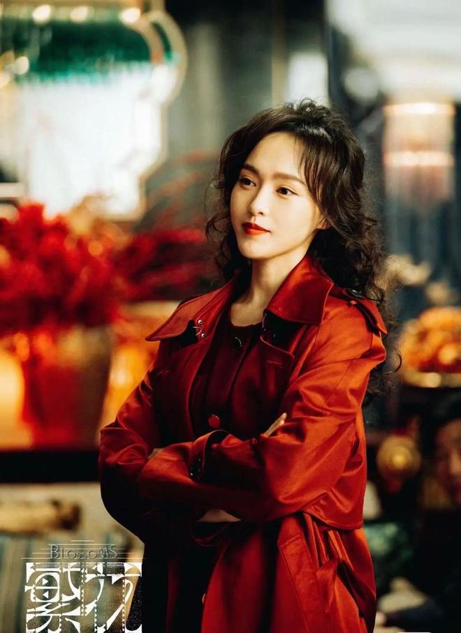 婚变传闻真相大白一个月，唐嫣高调官宣喜讯，终于等到这一天-第2张图片-旧杳电影网