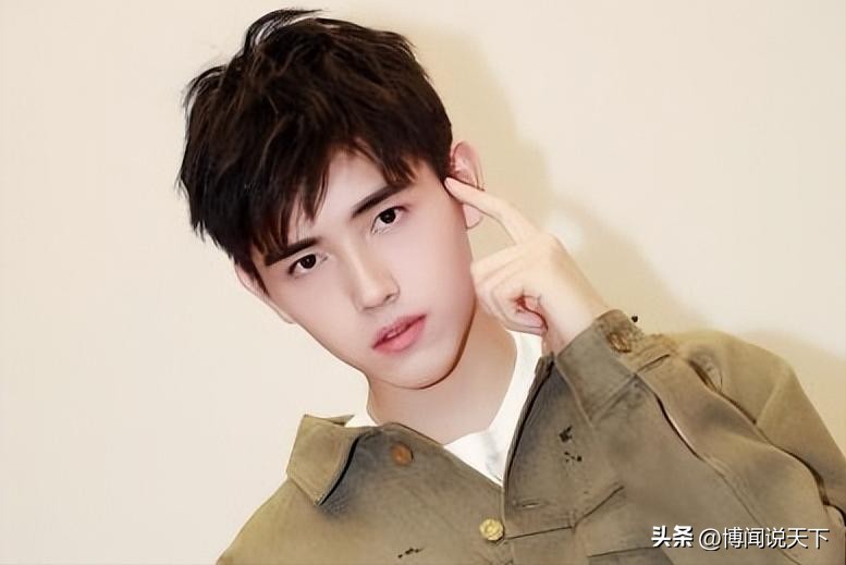 长得丑、演戏烂，爹妈“强捧不红”的4位星二代，注定走不远-第32张图片-旧杳电影网