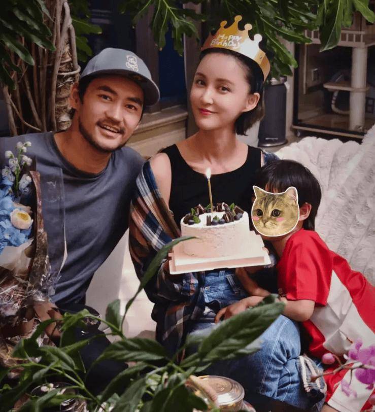 恋上已婚男,闪婚闪离,35岁嫁初婚老公,44岁的她新剧一秒圈粉!-第13张图片-旧杳电影网 恋上已婚男,闪婚闪离,35岁嫁初婚老公,44岁的她新剧一秒圈粉!-第13张图片-旧杳电影网