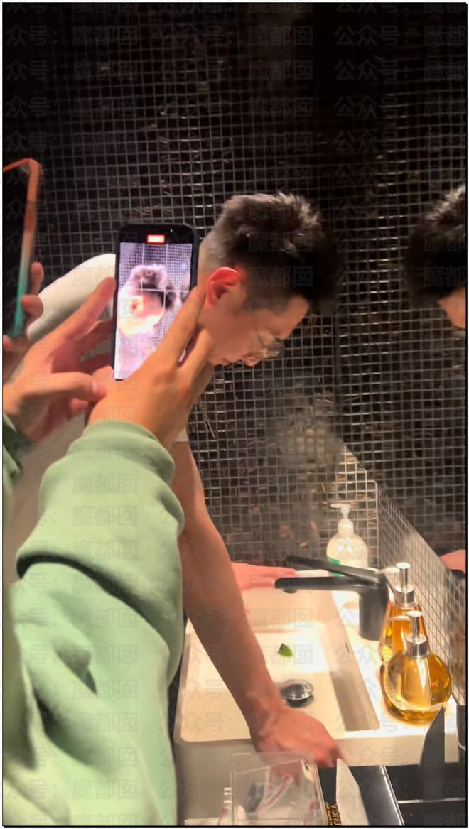 内娱地震!司晓迪自曝睡遍顶流男星!男星“能力”排名第一揭晓-第59张图片-旧杳电影网 内娱地震!司晓迪自曝睡遍顶流男星!男星“能力”排名第一揭晓-第59张图片-旧杳电影网