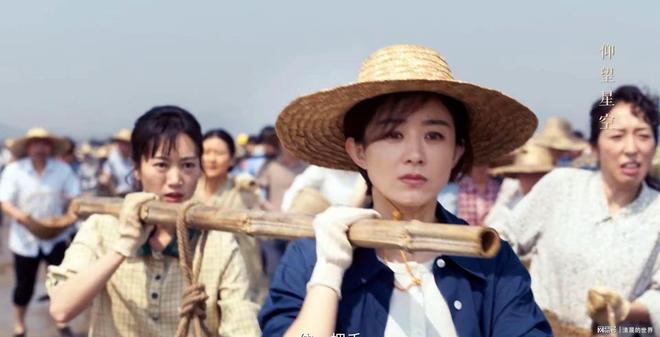 豆瓣8.5！《小城大事》首播封神，央视开年王炸藏不住了-第14张图片-旧杳电影网