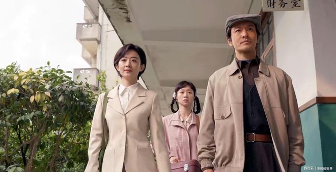 豆瓣8.5！《小城大事》首播封神，央视开年王炸藏不住了-第13张图片-旧杳电影网