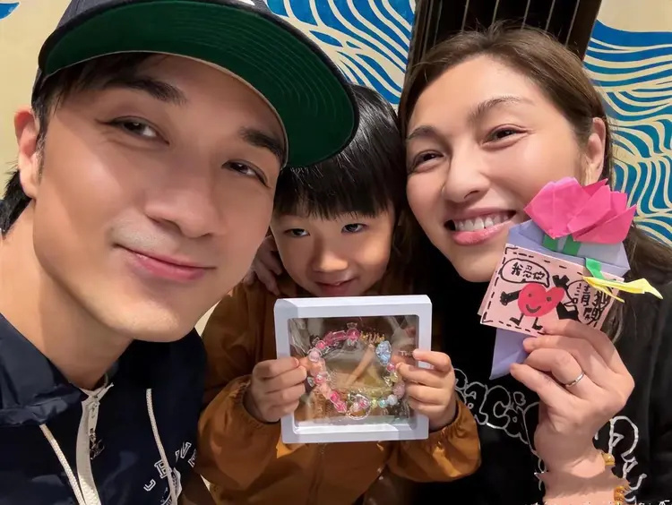 古巨基实在没想到，官宣喜讯不到24小时，让人恶心的一幕发生了-第4张图片-旧杳电影网