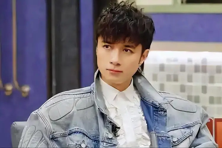 古巨基实在没想到，官宣喜讯不到24小时，让人恶心的一幕发生了-第15张图片-旧杳电影网