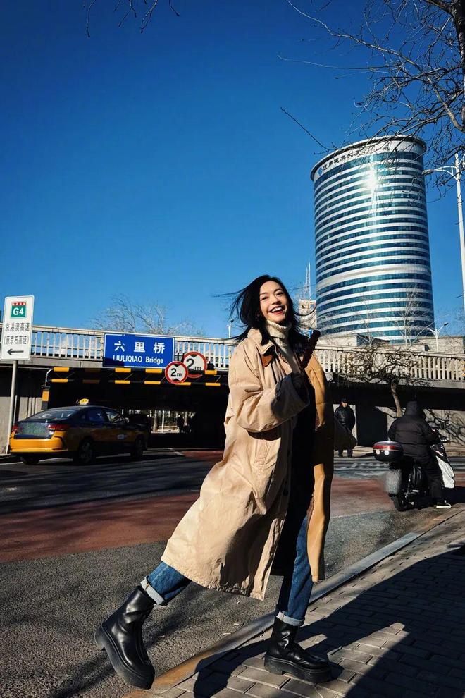 郭芙蓉自由了，我却还留在同福客栈-第4张图片-旧杳电影网