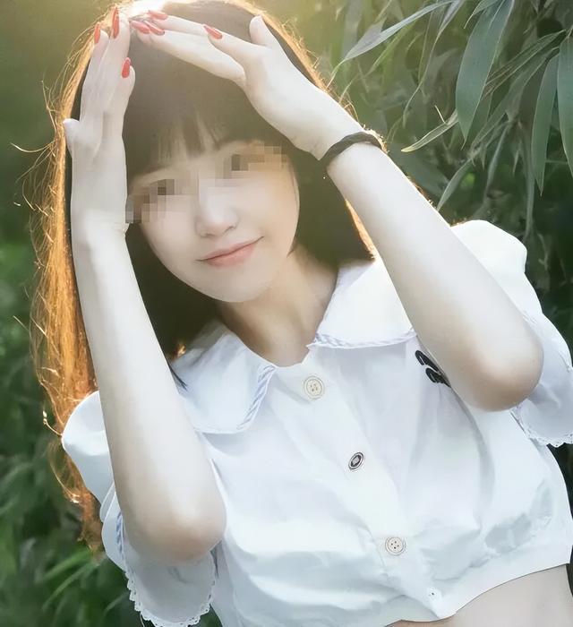 内娱开年第一爆瓜：14个男顶流，被同一个"嫂子”创飞了-第15张图片-旧杳电影网