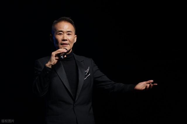 老少恋危机？田朴珺删除与王石合影引发婚变猜测-第4张图片-旧杳电影网