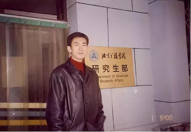 这2位央视主持原来是夫妻，结婚21年"分居"15年，背后原因有点甜-第4张图片-旧杳电影网