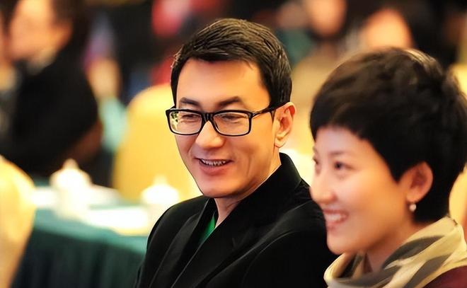 这2位央视主持原来是夫妻，结婚21年"分居"15年，背后原因有点甜-第8张图片-旧杳电影网