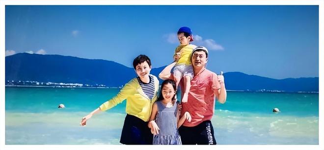 这2位央视主持原来是夫妻，结婚21年"分居"15年，背后原因有点甜-第12张图片-旧杳电影网