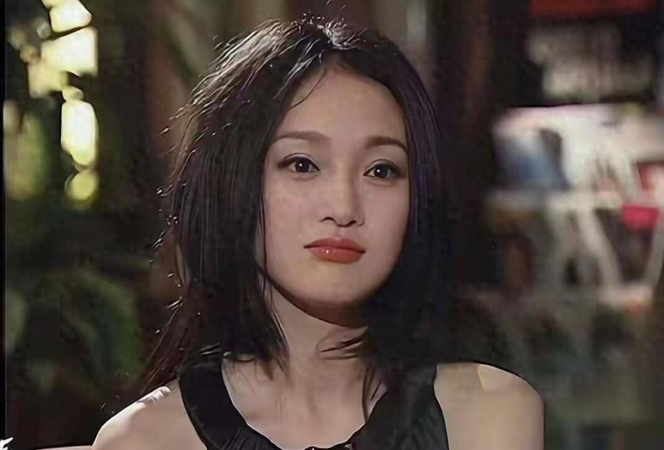 万万没想到，50岁丁克了一辈子的周迅，如今却成了人生赢家-第1张图片-旧杳电影网