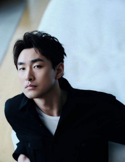 王彦霖投票肖战，东北式直球引爆全网社死！-第3张图片-旧杳电影网