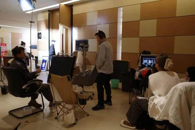 短剧演员都在讨薪，“霸总”也没钱了-第5张图片-旧杳电影网