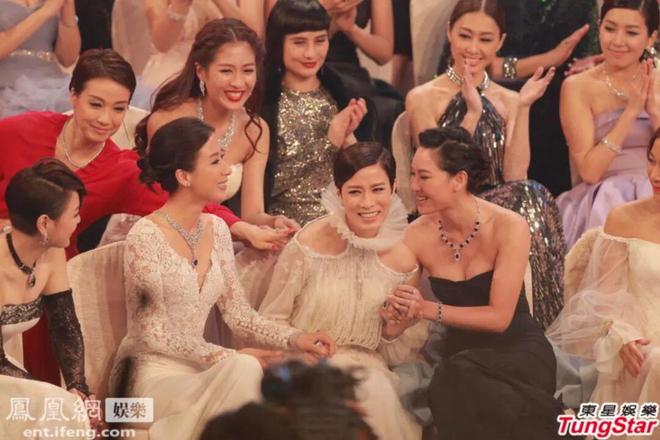 佘诗曼四封视后、黄宗泽终结陪跑、李施嬅六度梦碎:TVB视帝视后,实力还是玄学?-第18张图片-旧杳电影网 佘诗曼四封视后、黄宗泽终结陪跑、李施嬅六度梦碎:TVB视帝视后,实力还是玄学?-第18张图片-旧杳电影网