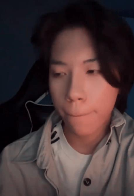 好心遭报复？刘启赫爆料刘一诺侵犯其名誉权-第1张图片-旧杳电影网