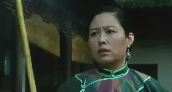 当年她绝对是大陆数一数二的巨星-第2张图片-旧杳电影网