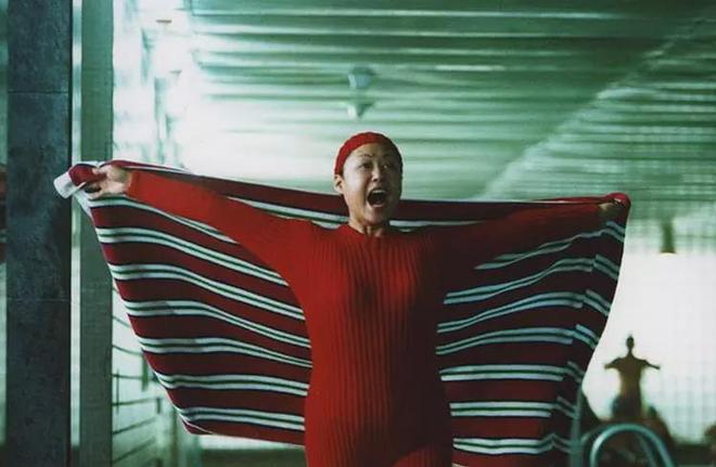 当年她绝对是大陆数一数二的巨星-第8张图片-旧杳电影网