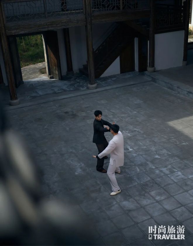 当代人的呼吸与节奏——曹骏与河南的“功夫山河志”-第12张图片-旧杳电影网 当代人的呼吸与节奏——曹骏与河南的“功夫山河志”-第12张图片-旧杳电影网