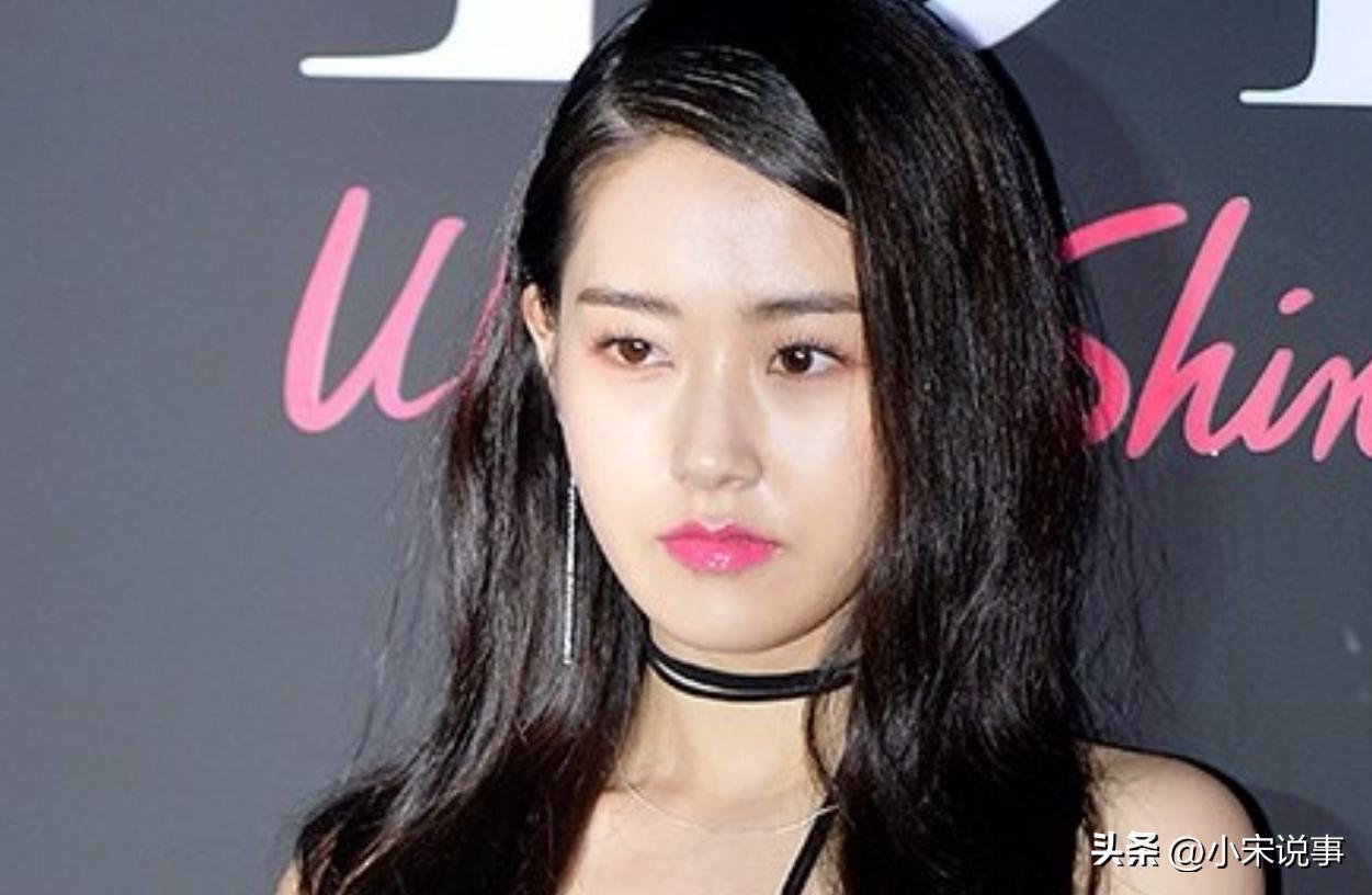 韩国女星含泪自曝：亲哥工作过劳去世，整理遗物一幕逼她离开韩国-第9张图片-旧杳电影网