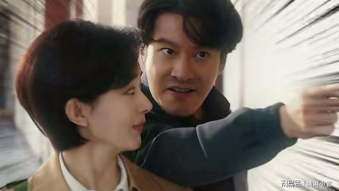 全程瞪眼，表情夸张，《小城大事》黄晓明把演技炸裂玩出新花样-第5张图片-旧杳电影网