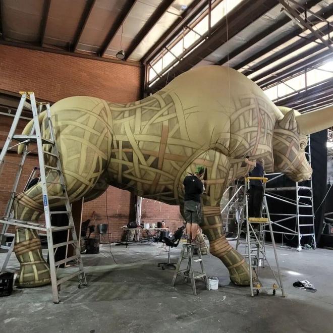 她花了9亿开了场“阴间”演唱会，被举报了，还赔了3亿？-第33张图片-旧杳电影网