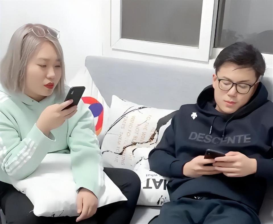 半年举报未落槌,名下公司却全部注销,李雪琴这一步走得太反常-第14张图片-旧杳电影网 半年举报未落槌,名下公司却全部注销,李雪琴这一步走得太反常-第14张图片-旧杳电影网