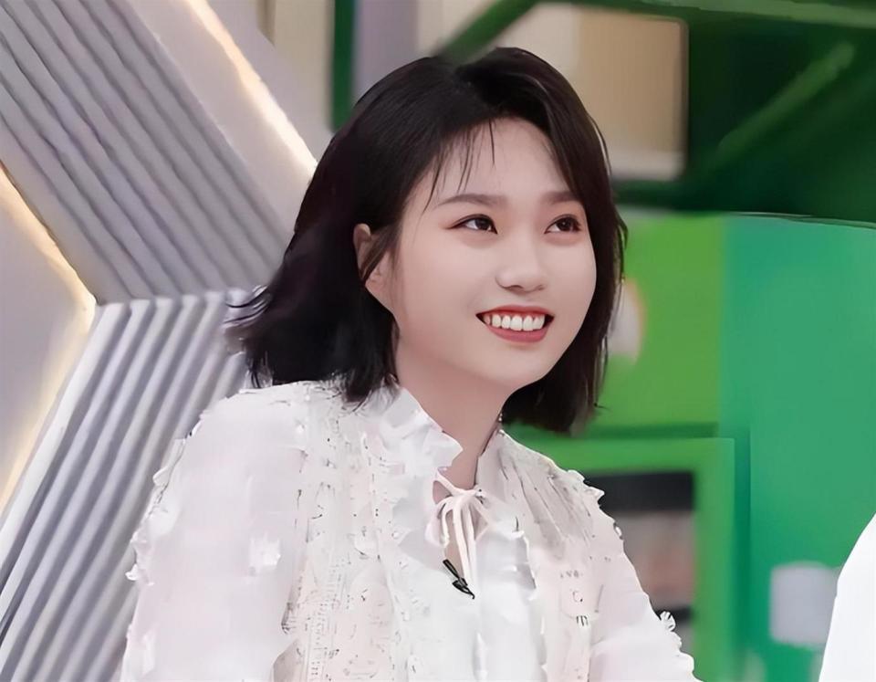 半年举报未落槌,名下公司却全部注销,李雪琴这一步走得太反常-第25张图片-旧杳电影网 半年举报未落槌,名下公司却全部注销,李雪琴这一步走得太反常-第25张图片-旧杳电影网