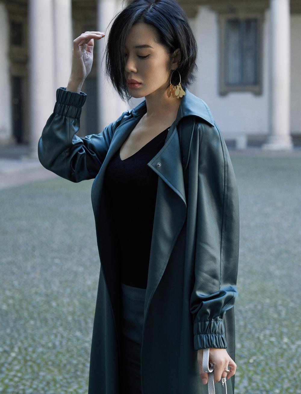 王全安也想不到,默默跟了他10年的余男,走了一条他不敢想的大道-第6张图片-旧杳电影网 王全安也想不到,默默跟了他10年的余男,走了一条他不敢想的大道-第6张图片-旧杳电影网