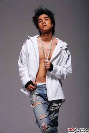 袁成杰-第1张图片-旧杳电影网