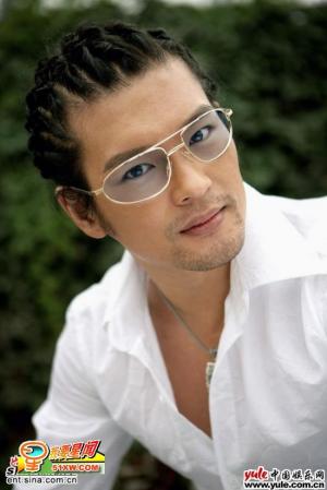 桑伟淋-第1张图片-旧杳电影网