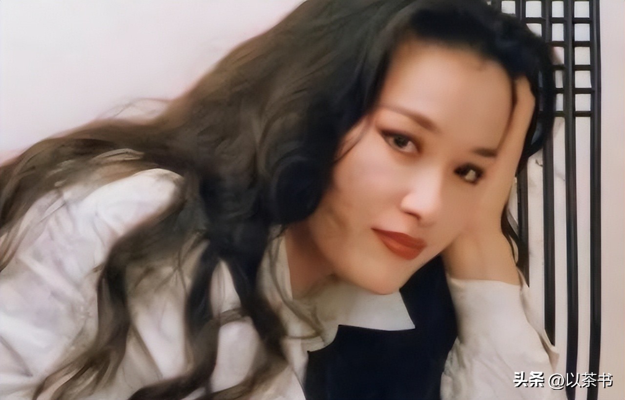 原来她早已去世10年！登春晚爆红 56岁在异国离世 死前透露一生遗憾-第3张图片-旧杳电影网