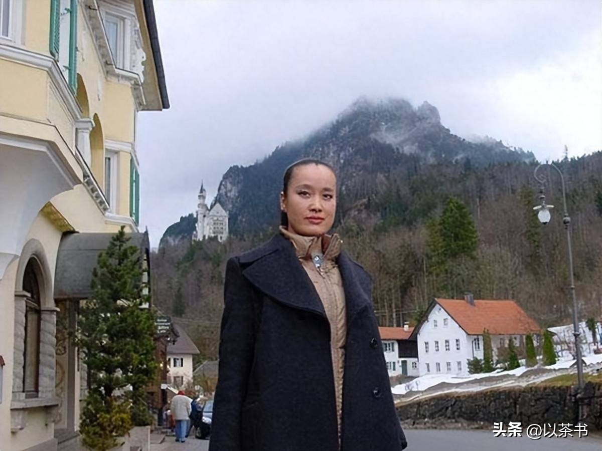 原来她早已去世10年！登春晚爆红 56岁在异国离世 死前透露一生遗憾-第14张图片-旧杳电影网