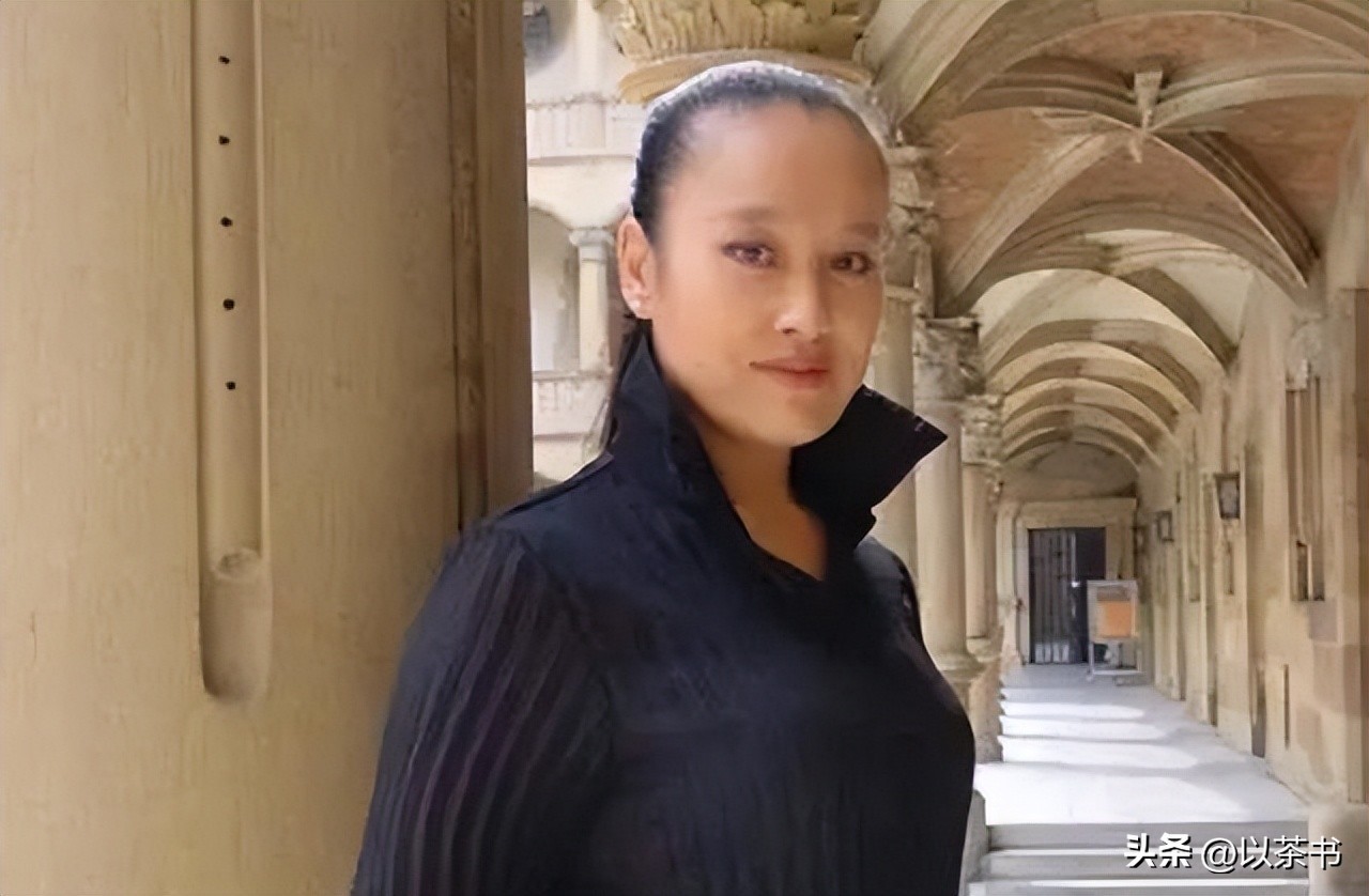 原来她早已去世10年！登春晚爆红 56岁在异国离世 死前透露一生遗憾-第23张图片-旧杳电影网