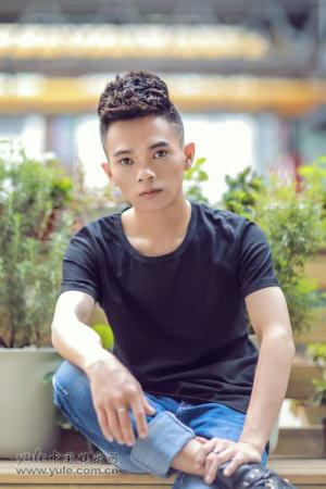 黄文武-第1张图片-旧杳电影网