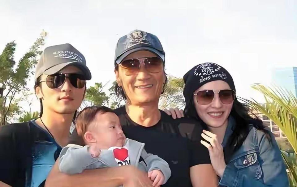 谢贤也没想到，45岁的张柏芝居然立下遗嘱，还挑好了衣服和照片！-第2张图片-旧杳电影网