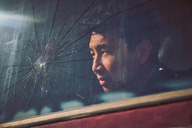 这顶流丑男,终于打了个翻身仗-第21张图片-旧杳电影网 这顶流丑男,终于打了个翻身仗-第21张图片-旧杳电影网