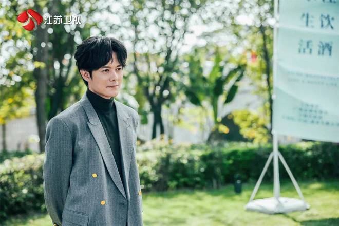 《夜色正浓》1月29日登江苏卫视开播 江疏影、佟大为携手演绎情感纠葛-第4张图片-旧杳电影网