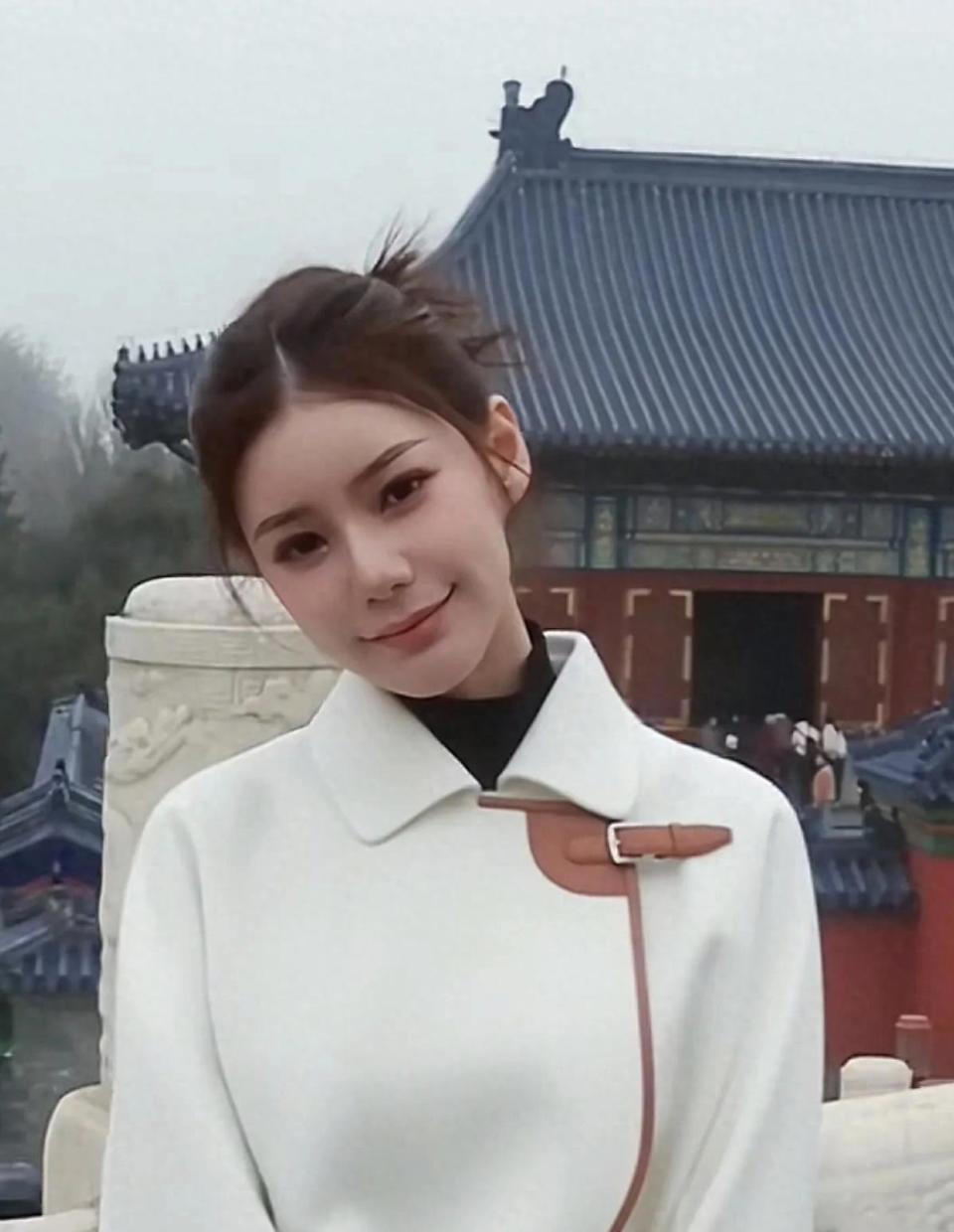 马筱梅拍孕妇写真,露出大孕肚后惹来不少争议!网友:铁定是女孩-第2张图片-旧杳电影网 马筱梅拍孕妇写真,露出大孕肚后惹来不少争议!网友:铁定是女孩-第2张图片-旧杳电影网