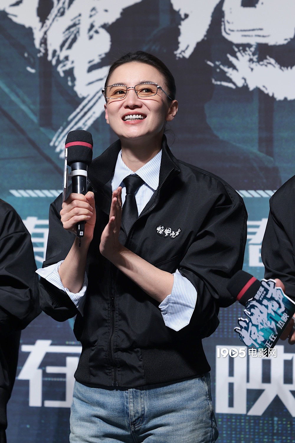 《惊蛰无声》见面会 朱一龙回应搭戏诗诗和师姐-第6张图片-旧杳电影网