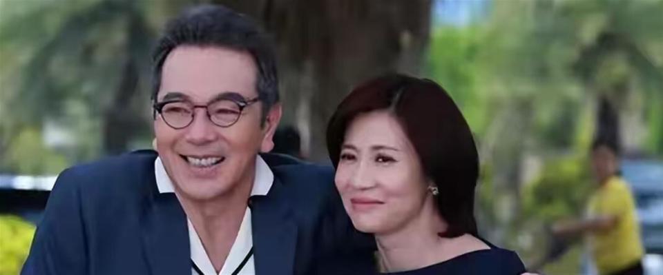 明明不差钱，却节俭到倪萍都看不下去，零绯闻的他戏里戏外反差大-第11张图片-旧杳电影网