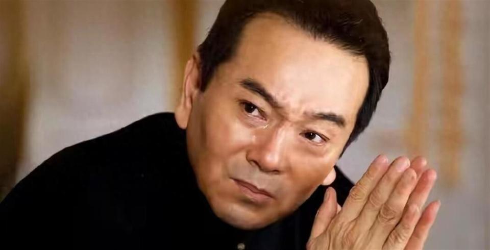 明明不差钱，却节俭到倪萍都看不下去，零绯闻的他戏里戏外反差大-第14张图片-旧杳电影网