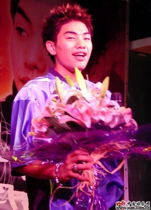 孔令奇-第1张图片-旧杳电影网