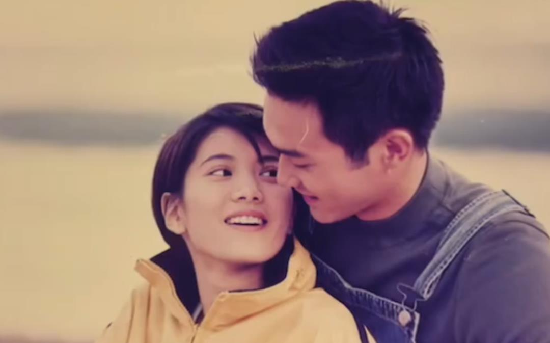 袁咏仪庆祝和张智霖银婚：25年，正是青春的模样-第3张图片-旧杳电影网