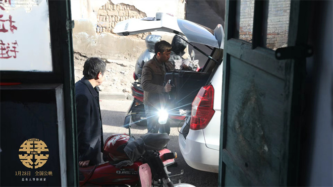 《年年岁岁》上映 关于时间与亲情的回望正式启程-第7张图片-旧杳电影网 《年年岁岁》上映 关于时间与亲情的回望正式启程-第7张图片-旧杳电影网